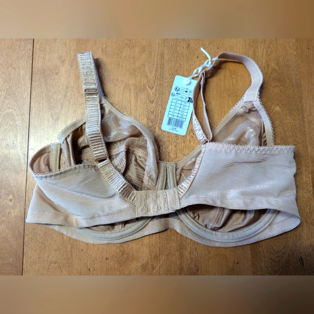 Elomi Full-Coverage Bra - Picture 3 of 4
